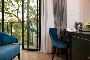 Marina Hotel
