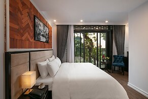 Marina Hotel