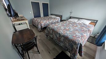 Oakwood Motel
