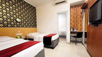 Marilyn Hotel Serpong