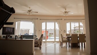 Villa Jacaranda