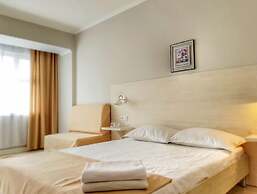 Sky Hotel