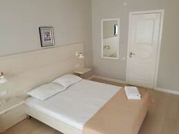 Sky Hotel