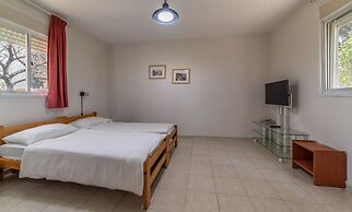 Mizra Guest House