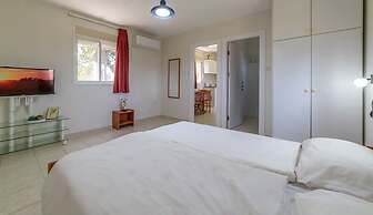 Mizra Guest House