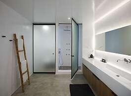 Melidonia Suites