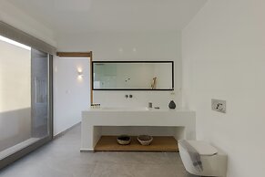 Melidonia Suites