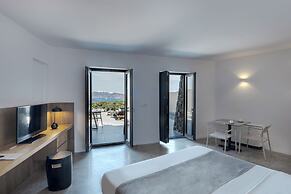 Melidonia Suites