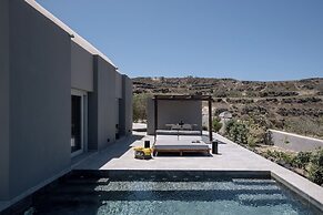 Melidonia Suites