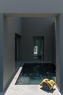 Melidonia Suites