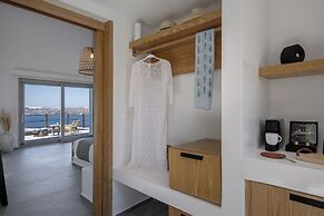 Melidonia Suites