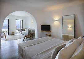 Melidonia Suites