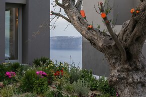 Melidonia Suites