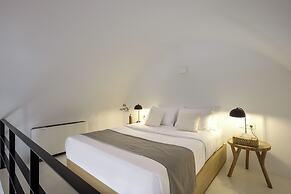 Melidonia Suites
