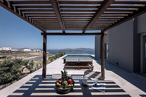 Melidonia Suites