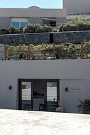 Melidonia Suites