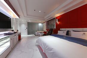 Hotel Encore