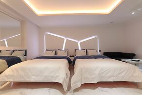 Hotel Encore