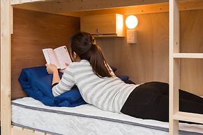The Aquarius Inn - Hostel