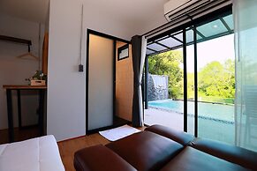 Canvas Family Home