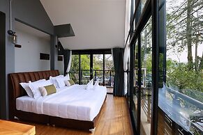 Canvas Family Home