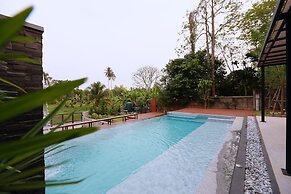 Canvas Family Home