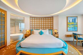 Sala Danang Beach Hotel