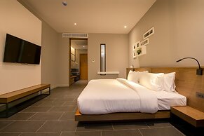 The Gallery Hotel Nai Harn