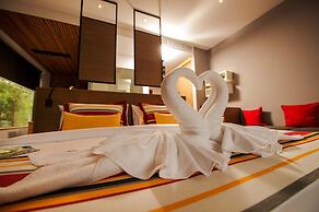 The Gallery Hotel Nai Harn