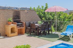 Ta Danjela Villa Sleeps 8 With Pool