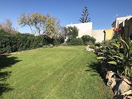 Rustic Villa With Pool Near Olhao