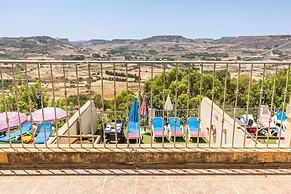 Villa Ta Debora Sleeps 7 With Pool