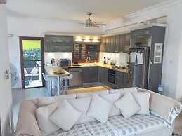 Inviting 3-bed Villa in Kayalar