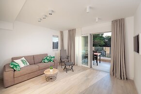 Villa 01 Apartments