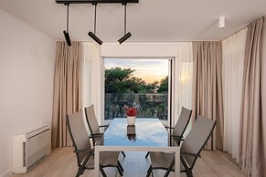 Villa 01 Apartments