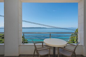 Apartments Mladen
