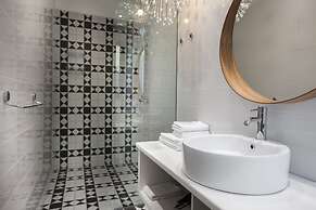 Villa Tres Chic