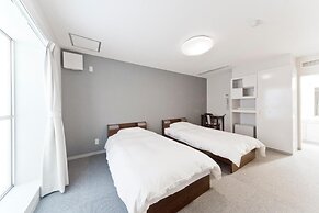 Shin-Okubo International Hotel