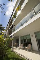 Downtown Apartment Oasis 12