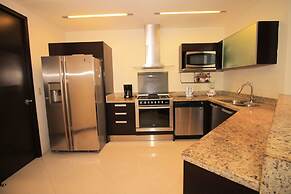 Downtown Apartment Oasis 12