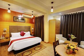 Hotel The Grand Mamta