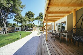 Falkensteiner Premium Mobile Homes and Camping Zadar