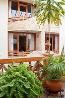 Plaza Magnolias Suites