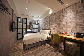 Micro Hotel
