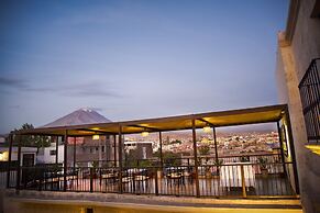 Acolpacha - Tambo Boutique