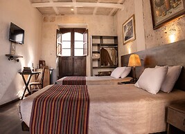 Acolpacha - Tambo Boutique
