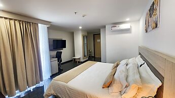 BE Suites Hotel Cali