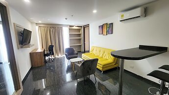 BE Suites Hotel Cali