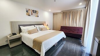 BE Suites Hotel Cali