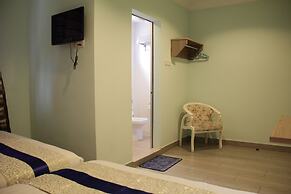 Summer Hotel